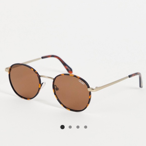 Quay Talk Circles Polarized Sunglasses - Picture 1 of 5